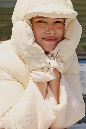 크림 구스다운 미튼 장갑_IVORY-a