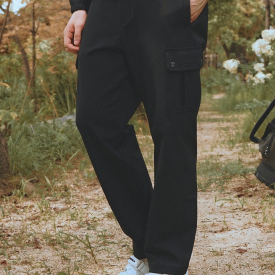 남성 나일론스판 세미와이드핏 카고팬츠 블랙