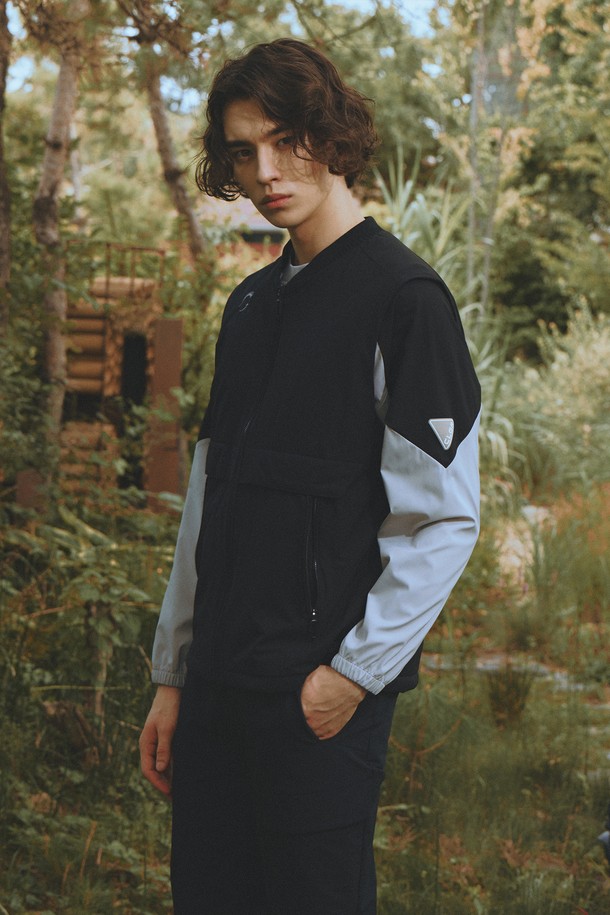 상품 슬라이드 이미지 0