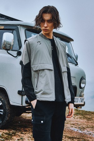 남성 립스탑 경량패딩 베스트 카키_KHAKI-a