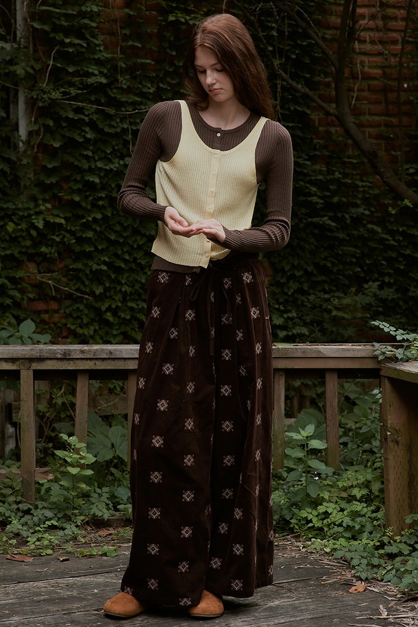 상품 슬라이드 이미지 0