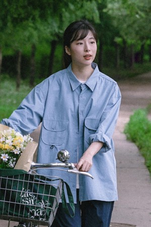 Round Pocket Utility Shirts Women(Light Blue) 