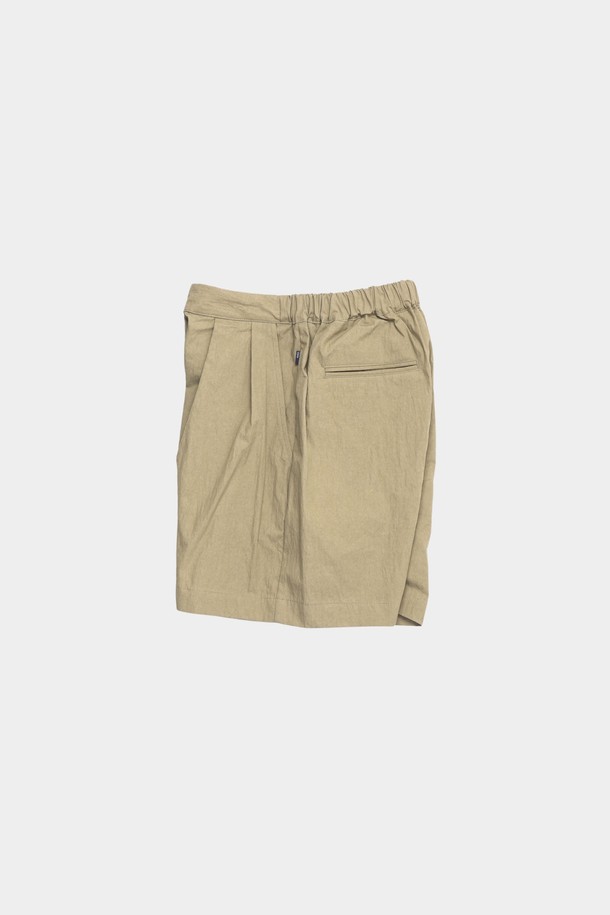 HAVE HAD - 하프팬츠 - Bermuda Pin-tuck Pants(Beige)