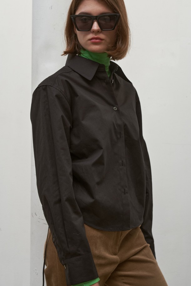 SIGREAT - 셔츠 - [24FW] SHIRRING CROP SHIRT_2color/ BLACK