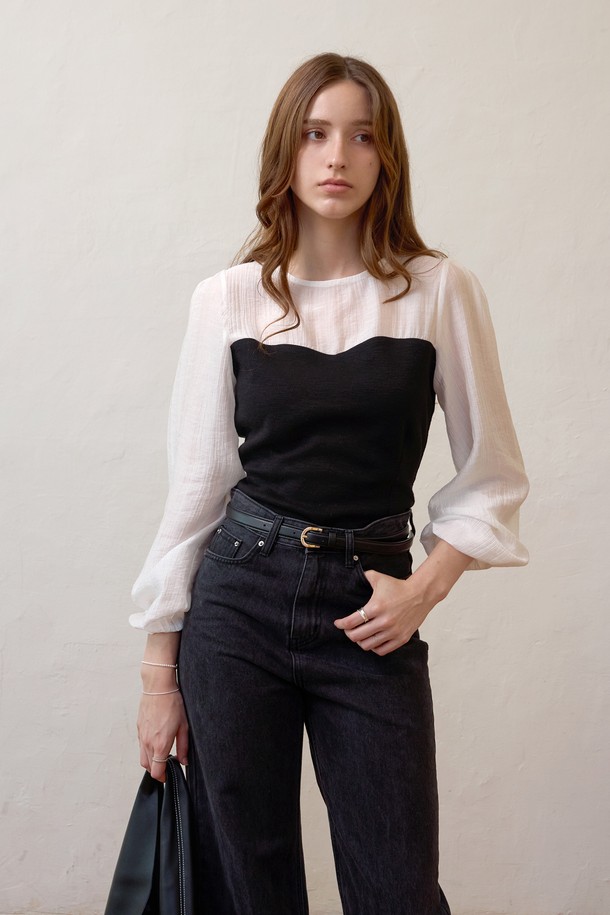 세련된 무드의 타이 뷔스티에블라우스입니다. 부드러운 촉감의 면, 폴리에스테르, 폴리우레탄 혼방 소재로 제작되었으며, 봄, 여름 시즌에 착용하기 좋습니다. 페미닌하고 우아한 분위기를 연출하며, 슬림핏의 레귤러 기장으로 날씬한 실루엣을 강조합니다. 벌룬 소매와 시스루 소재, 레이어드 디자인, 뷔스티에 스타일이 특징이며, 뒷넥 버튼으로 간편하게 여밀 수 있습니다. 데이트룩, 카페룩, 모임룩 등 다양한 TPO에 클래식, 로맨틱, 미니멀 스타일로 연출해보세요. 화이트와 베이지 두 가지 컬러로 만나보실 수 있습니다.
