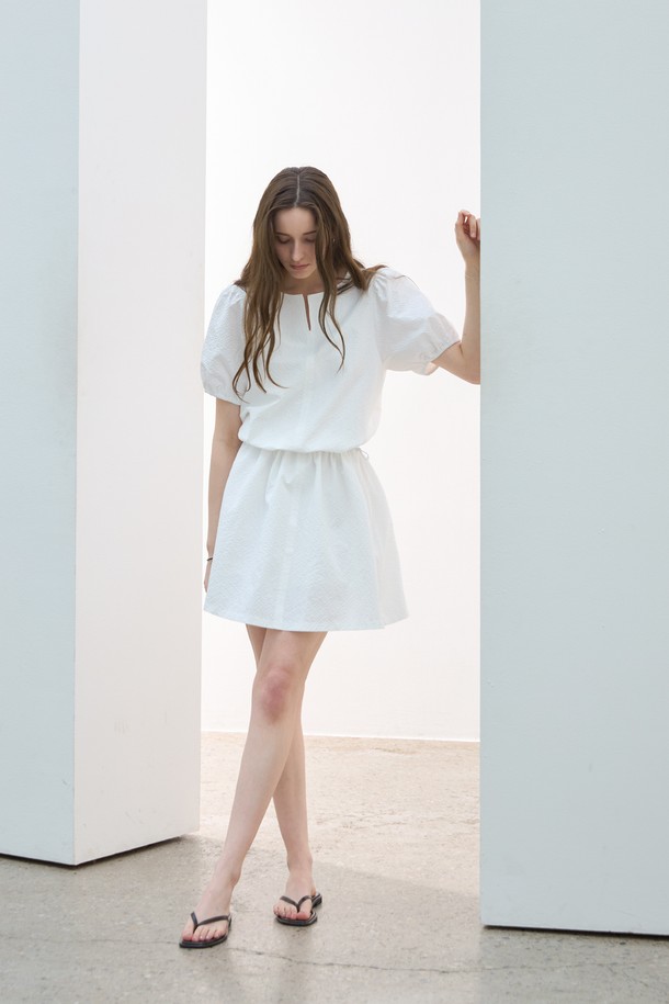 KELLY DONAHUE - 반소매 원피스 - 시어서커 로우 스트링원피스