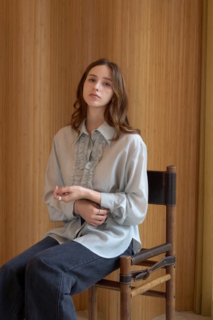 텐셀 소프트 프릴블라우스