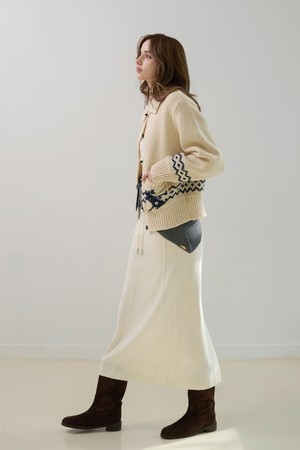 커브 스트링 밴딩스커트