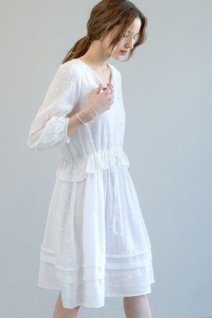 프릴 라운드 볼륨원피스