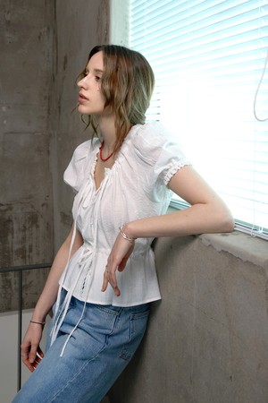 시어서커 스트링 레이스블라우스_WHITE