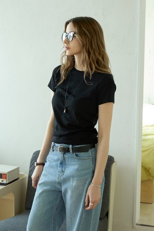 코튼 슬림 베이직티셔츠_BLACK