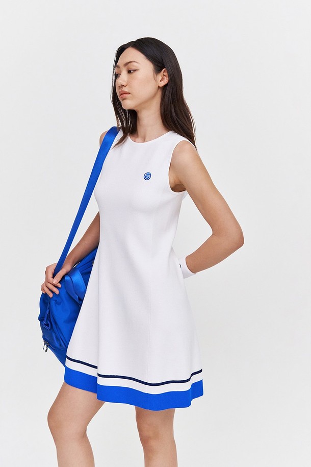 상품 슬라이드 이미지 1
