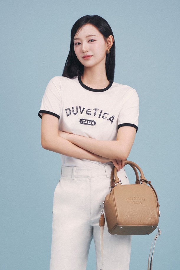 상품 슬라이드 이미지 0