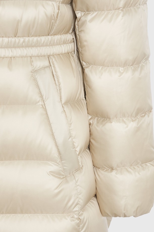 상품 슬라이드 이미지 1