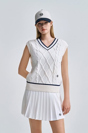 W 브이넥 케이블 니트 베스트_IVORY-a