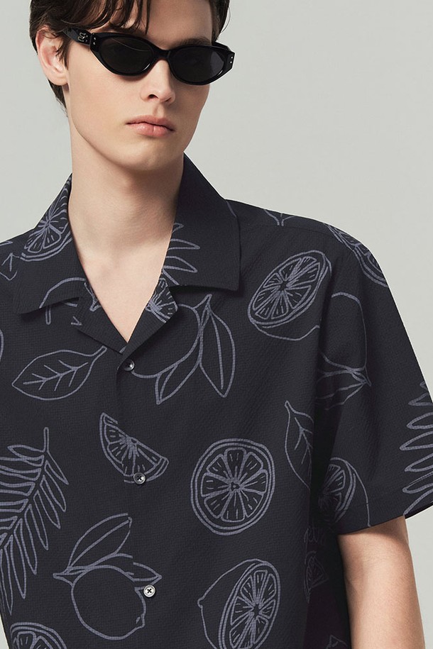 상품 슬라이드 이미지 1