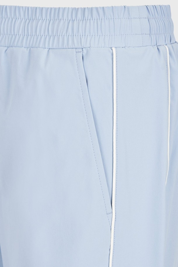 상품 슬라이드 이미지 1