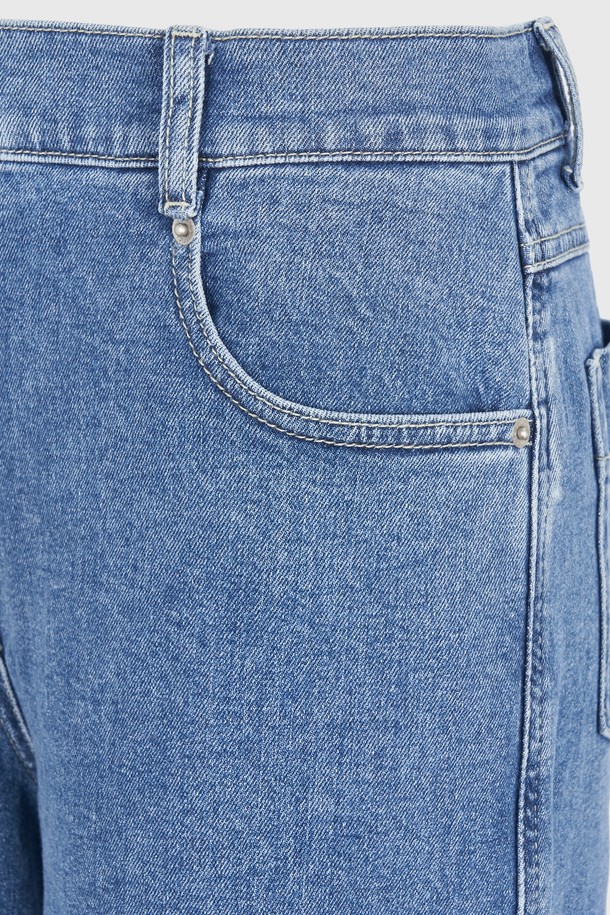 상품 슬라이드 이미지 1