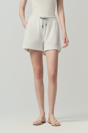 안드레타 숏츠(라이트 아이보리)(여성 반바지)_IVORY-a