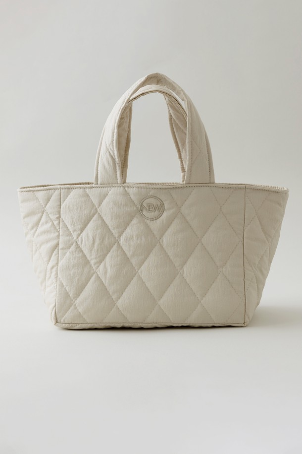 NEBELEVERYWEAR - 토트백 - PADDING TOTE BAG (IVORY)