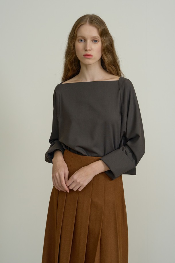 NEBELEVERYWEAR - 블라우스 - SQUARE NECK BLOUSE (2COL)