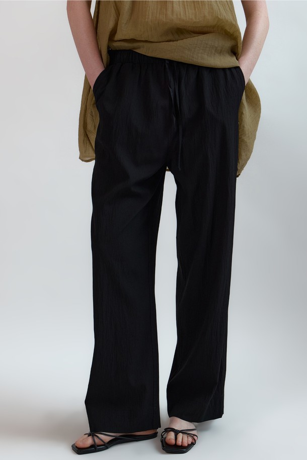 NEBELEVERYWEAR - 롱/미디팬츠 - Wrinkle Banding Pants (3 Color)