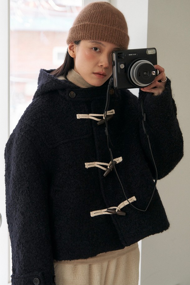 NEBELEVERYWEAR - 코트 - Boucle Duffle Wool Coat_Navy