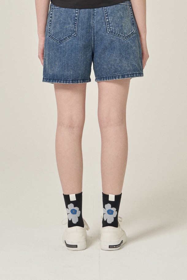 상품 슬라이드 이미지 0