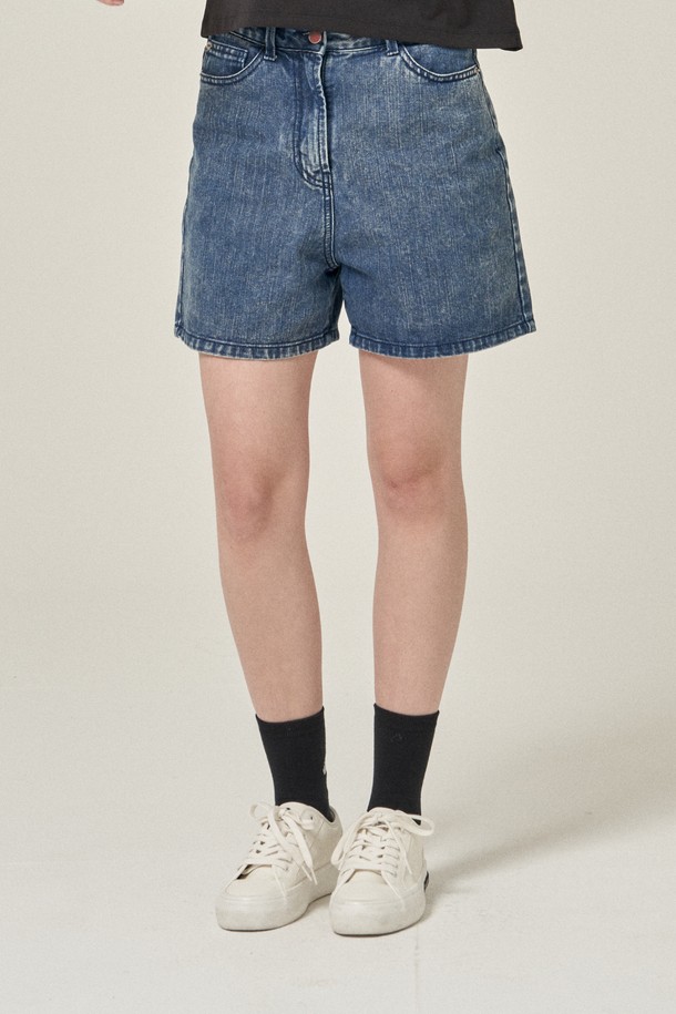 상품 슬라이드 이미지 1