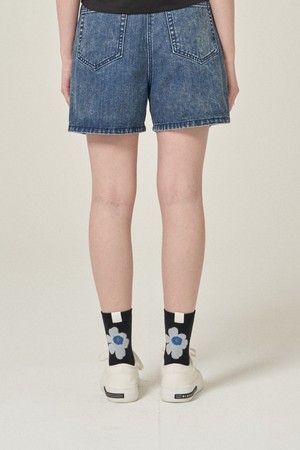 [BLUDOT][CASUAL LINE] 쇼피스 플라워 포인트 양말_BLACK-a