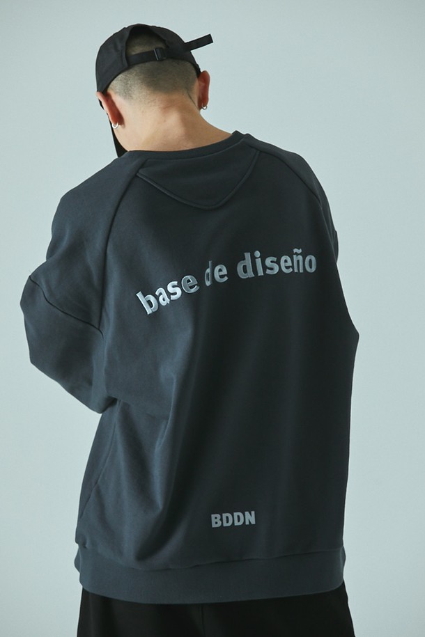 BDDN - 스웨트셔츠 - [BDDN]Over Sweatshirt with Back Logo_Dark Grey