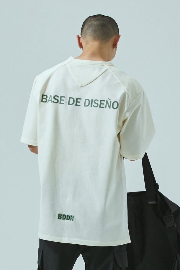 BDDN - 반팔티셔츠 - [BDDN]Over Crewneck T-shirt with Back Logo_Ivory