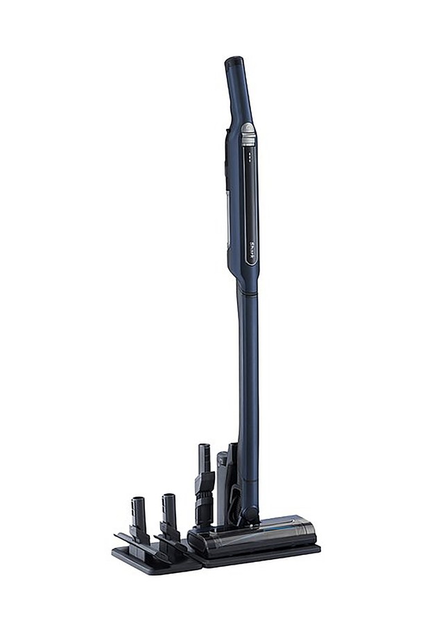 샤크 에보파워 핸디 진공 청소기 CS401은 강력한 225W 출력으로 먼지를 효과적으로 제거하며, 핸디/스틱 모드 전환이 가능하여 좁은 공간부터 넓은 공간까지 편리하게 청소할 수 있습니다. 7.7V 3000mAh 리튬이온 배터리를 탑재하여 핸디 모드에서는 최대 20분, 스틱 모드에서는 12분 동안 사용할 수 있으며, HEPA 필터로 미세 먼지까지 깨끗하게 걸러줍니다. 미니 모터 브러시, 틈새 노즐, 매트리스 툴 등 다양한 구성품과 자동 충전, 원터치 먼지통 비우기 등의 편리한 기능으로 쾌적한 청소를 돕습니다.
