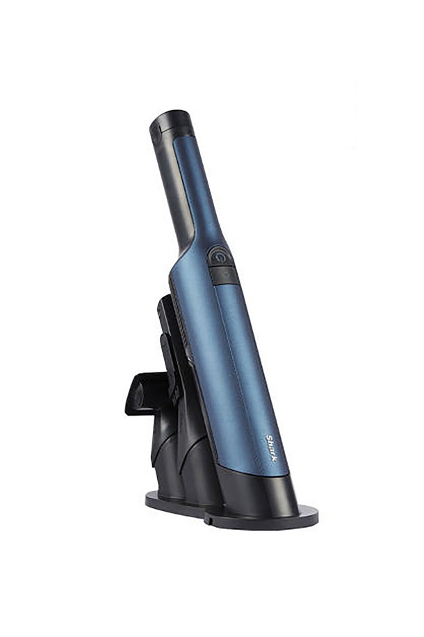 샤크 에보파워 EX 핸디 무선청소기 WV270KR은 0.6kg의 가벼운 무게와 인체공학적 디자인으로 설계되어 차량 내부, 소파, 좁은 공간 등 다양한 곳을 편리하게 청소할 수 있습니다. 1900mAh 리튬 배터리를 탑재하여 일반 모드에서는 최대 15분, 부스트 모드에서는 8분간 강력한 흡입력을 유지하며, 원터치 먼지 비움 기능으로 위생적인 사용이 가능합니다. 구성품으로는 본체, 충전용 거치대, 틈새용 노즐, 멀티 툴 등이 있으며, 1년의 보증 기간을 제공합니다.
