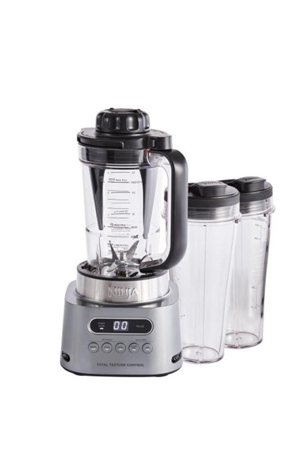 [SharkNinja] 닌자 트위스티하이스피드 2in1 블렌더듀오 CB151KR은 1600W의 강력한 모터와 6중 스테인리스 블레이드로 스무디, 칵테일 등 다양한 음료를 쉽고 빠르게 만들 수 있습니다. 2.4L의 총 용량과 1L 피처컵, 700ml 싱글컵 2개로 넉넉한 양을 조리할 수 있으며, 5가지 Auto-iQ 프로그램과 블렌드, 크러시, 슬러시, 파워믹스, 맥스 모드를 지원하여 다양한 레시피에 활용 가능합니다. SmartTORQUE 기술, 내장형 트위스트 패들, 드리즐 캡, 안전 센서 시스템, 미끄럼 방지 실리콘 베이스, 디지털 디스플레이, 분리형 부품, 컴팩트 보관 디자인 등 편리하고 안전한 사용을 위한 다양한 기능을 갖추었습니다.
