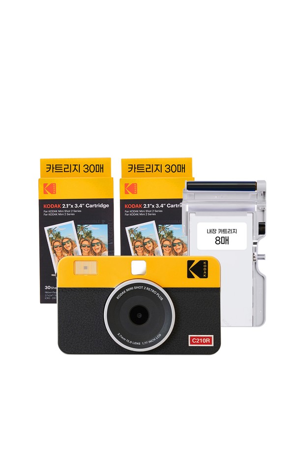 코닥 미니샷2 레트로 즉석 카메라+카트리지 38매 (옐로우)는 옐로우, 화이트, 블랙 3가지 색상으로 출시된 즉석 카메라입니다. 132mm x 80mm 크기에 무게는 350g이며, LCD 디스플레이, 셀피 미러, 플래시, 블루투스 연결 기능 등을 갖추고 있습니다. 4PASS 염료승화 방식으로 사진을 인쇄하며, 오염 방지 코팅과 색상 바램 방지 기능으로 사진을 안전하게 보존할 수 있습니다. 충전식 배터리로 90분 충전 시 최대 20매까지 연속 출력이 가능하며, C타입 포트와 블루투스 연결을 지원합니다. 2인치 카트리지, 사용 설명서, 스트랩, 초기 카트리지가 구성품으로 포함되어 있어 바로 사용 가능합니다.
