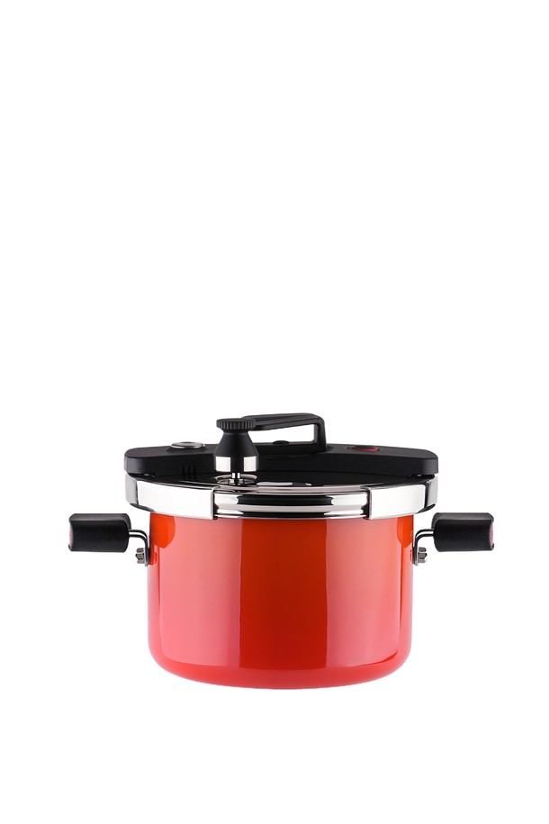 레벤호프(Levenhuff) 스테인리스 에나멜 압력솥 오렌지는 주방 조리에 유용한 압력 조리 도구입니다. 에나멜 코팅 처리된 스테인리스 소재로 제작되어 내구성이 뛰어나며, 오렌지 색상으로 주방에 산뜻함을 더합니다. 손잡이가 부착되어 있어 이동 및 사용이 편리하며, 압력 조리 기능을 통해 요리의 시간을 단축시켜줍니다. 다양한 요리에 활용할 수 있는 실용적인 주방용품입니다.
