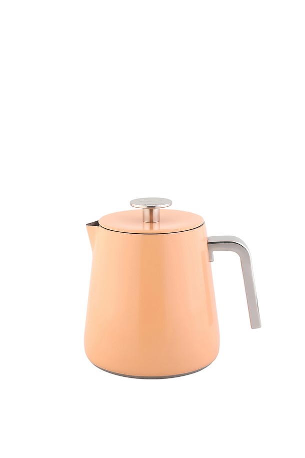 레벤호프 모닝 주전자 1.5L 오렌지는 주방 조리에 적합한 주전자입니다. 316 스테인리스스틸 소재로 제작되어 내구성이 뛰어나며, 1.5L 용량으로 넉넉하게 사용할 수 있습니다. 8.5cm 넓은 입구와 곡선형 주둥이, 인체공학적 손잡이가 특징이며, 티 스트레이너가 포함되어 편리하게 사용할 수 있습니다. 인덕션, 가스레인지, 할로겐 사용이 가능하며, 보온 기능도 제공합니다. 사용 시 MAX선 이상 물을 넣지 말고, 빈 상태로 가열하지 않도록 주의해야 합니다.
