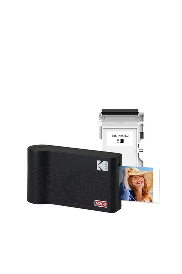 코닥 미니2 ERA 포토프린터 사진인화기는 휴대성과 무선 출력을 지원하는 포토프린터입니다. 컴팩트한 사이즈와 포터블 디자인으로 언제 어디서든 사진을 인화할 수 있습니다. 블랙과 화이트 두 가지 색상으로 제공되며, 카트리지 38매가 기본 구성품으로 포함되어 있습니다. 간편하게 사진을 인화하여 소중한 순간들을 바로 간직하세요.

