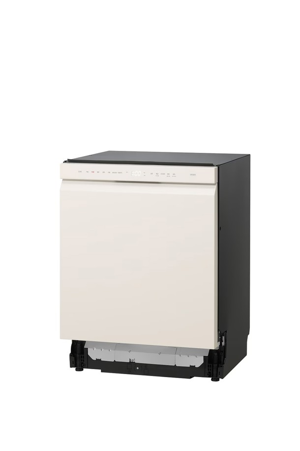 LG 디오스 오브제컬렉션 식기세척기 1등급 DUE1BGLE는 주방에 품격을 더하는 빌트인 전용 식기세척기입니다. 토네이도 세척날개와 100°C 트루스팀을 통해 깨끗하고 위생적인 세척이 가능하며, 1등급 에너지 효율로 전기료 부담을 줄였습니다. 네이비, 베이지, 스테인리스, 화이트, 파스텔 등 다양한 컬러 옵션이 있으며, 3단 선반 구조, 자동 문열림 건조, LED 전면 터치 버튼과 같은 편리한 기능을 제공합니다. 스마트 ThinQ를 통한 스마트 진단, 원격 모니터링, Wi-Fi 기능으로 더욱 스마트하게 사용할 수 있으며, 12인용, 14인용 모델 선택이 가능합니다.
