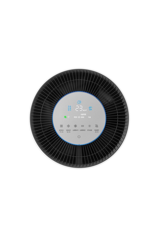 LG 퓨리케어 AI 360˚ 공기청정기 플러스 61.2㎡ AS195DWWA는 61.2㎡의 넓은 공간을 깨끗하게 관리해 주는 크리미스노우 색상의 공기청정기입니다. AI 공기청정 시스템, 360도 공기 청정, 극초미세먼지 및 유해가스 제거 기능을 통해 쾌적한 실내 환경을 조성하며, 냄새, PM10/2.5/1.0 센서, LED 터치 버튼 및 4단계 청정 표시, 필터 수명 표시 기능으로 편리하게 사용할 수 있습니다. 0.01μm 극초미세먼지를 99.99996% 제거하고 3대 유해가스 및 새집증후군 원인 물질 제거, 5단계 바람세기 조절, 2등급 소비전력으로 더욱 안심하고 효율적으로 사용할 수 있습니다.