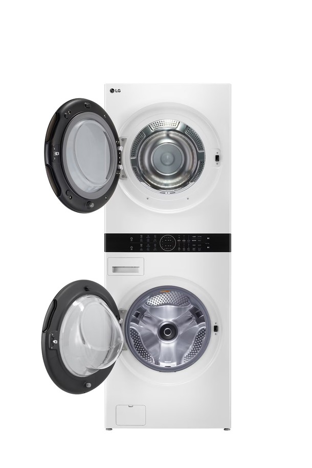 LG 트롬 오브제컬렉션 워시타워 (W20WHN)는 세탁 24kg, 건조 20kg 용량의 1등급 에너지 소비 효율을 자랑하는 프리미엄 세탁건조기입니다. 6모션 세탁 및 건조 시스템, 인공지능 DD 기술, 미세 플라스틱 저감 세탁 기능과 다양한 특수 코스를 통해 옷감 손상을 최소화하며 뛰어난 세탁/건조 성능을 제공합니다. 릴리 화이트 색상의 원바디 플랫 디자인, LED 디스플레이, 터치 버튼, 하나의 조작부로 편리하게 사용할 수 있으며 공간 절약형 디자인으로 세련된 디자인과 실용성을 모두 갖췄습니다.
