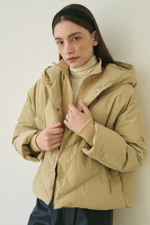 HOODED DOWN JUMPER_BEIGE