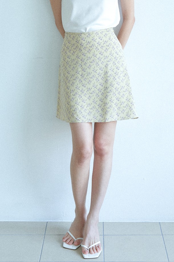 le abonne - 미니스커트 - SILKY SKIRT_LIGHT YELLOW