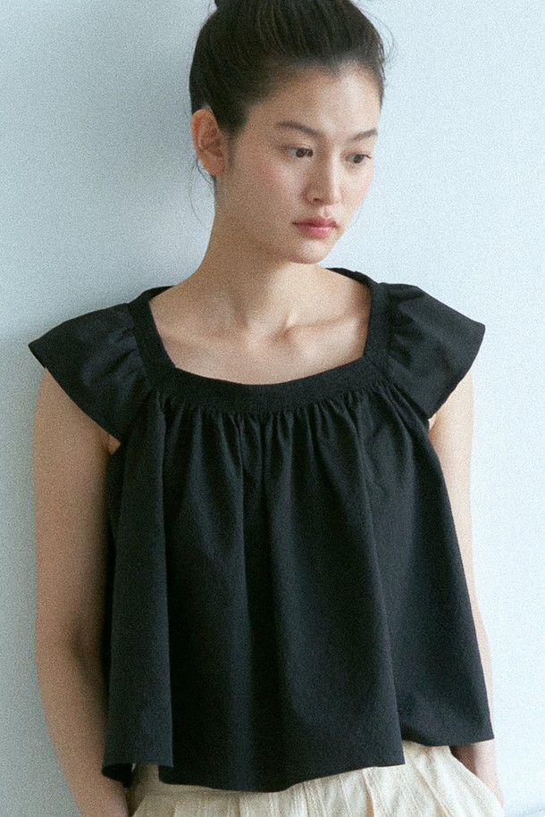 le abonne - 블라우스 - RUFFLE BLOUSE_BLACK