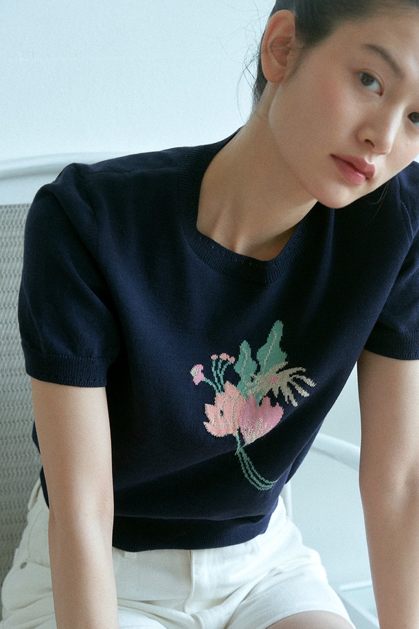 le abonne - 스웨터 - FLOWER CROPPED KNIT_NAVY