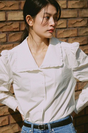 BIG COLLAR BLOUSE_WHITE