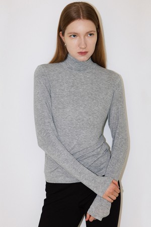 CO CLASSIC TURTLE NECK TOP_GREY