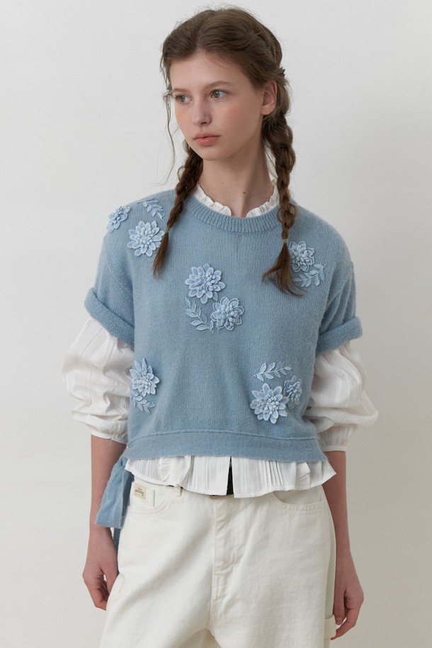 AMONG - 스웨터 - A FLOWER MOHAIR KNIT TOP_LIGHT BLUE