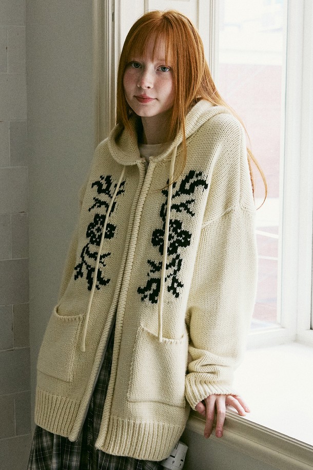 AMONG - 가디건 - A LAMBSWOOL COWICHAN_IVORY